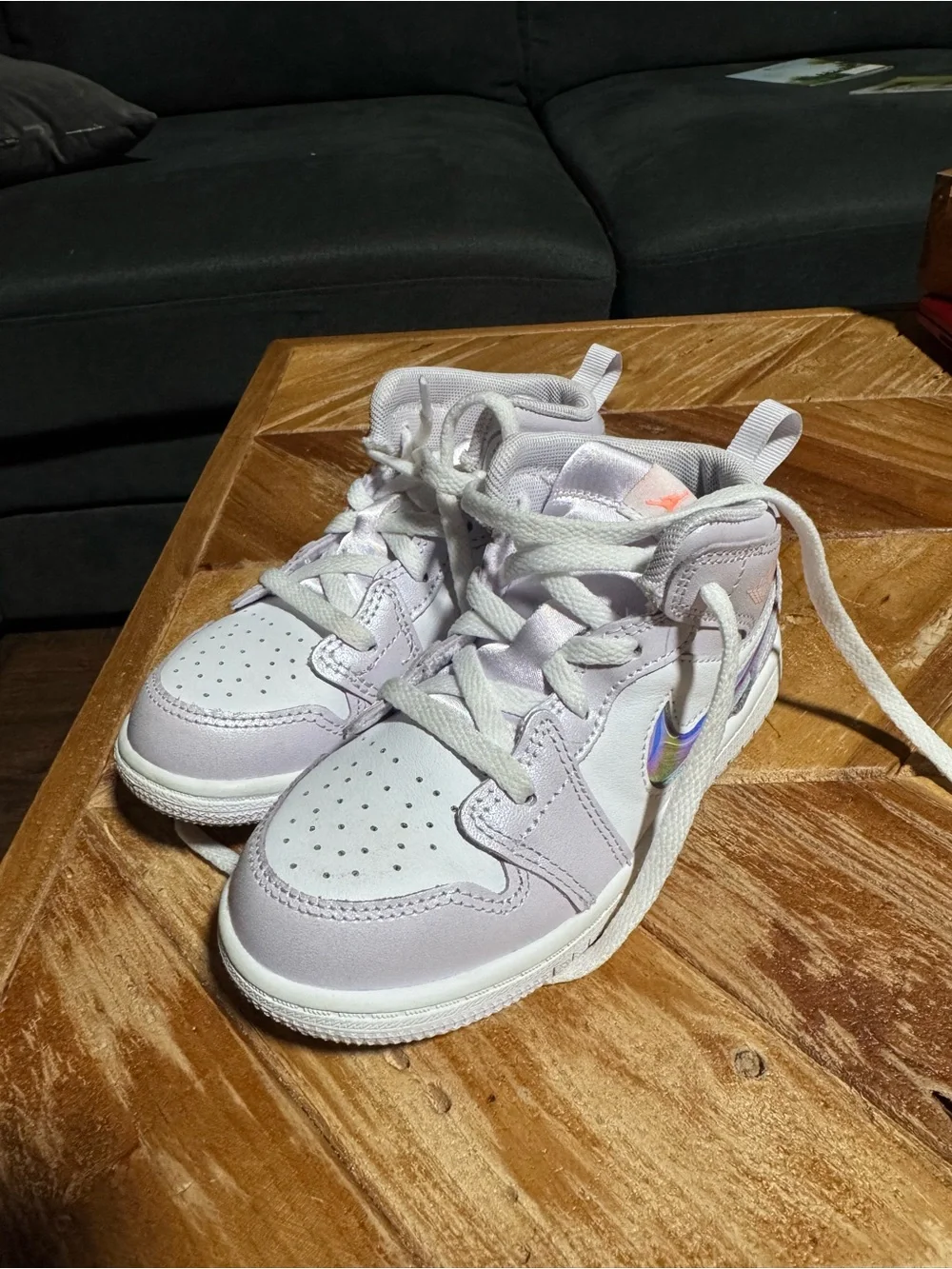 Nike Kids White & Light Purple Mid-Top Sneakers with Iridescent Swoosh